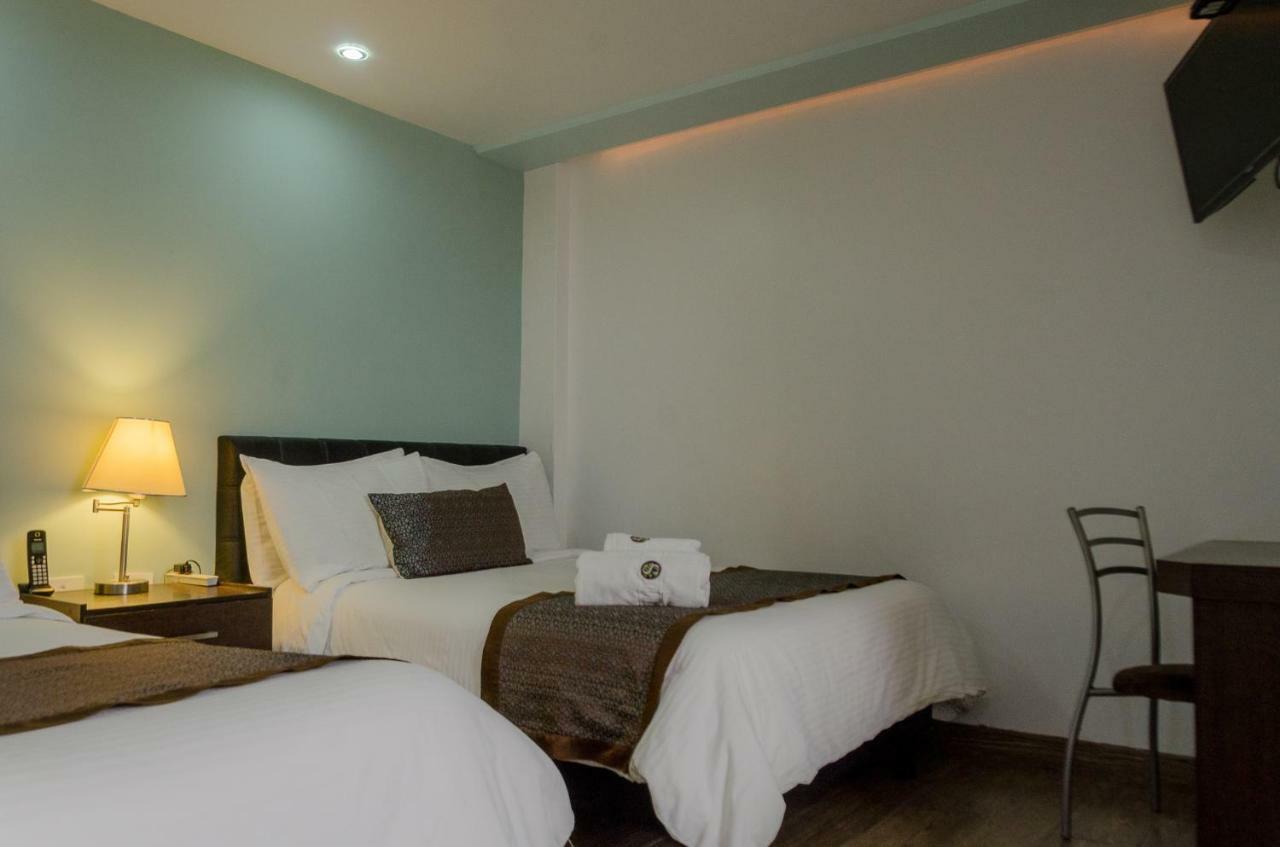 Hotel Shalom Riobamba Eksteriør bilde