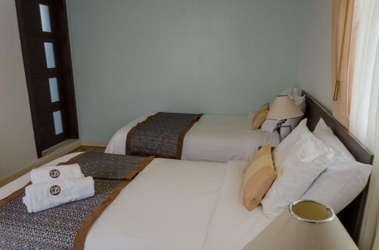Hotel Shalom Riobamba Eksteriør bilde