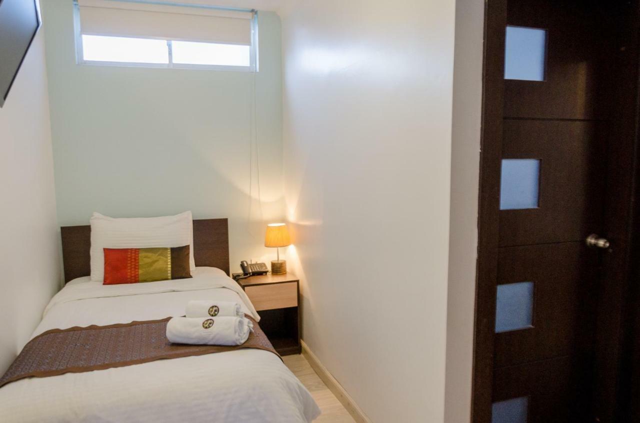 Hotel Shalom Riobamba Eksteriør bilde